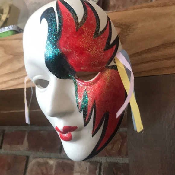 Rare Vintage Hand Painted Porcelain Mask‼️Final Price Drop - Picture 2 of 16
